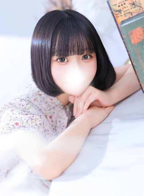 ゆか★電マ好き！黒髪ロリ学生★(20)